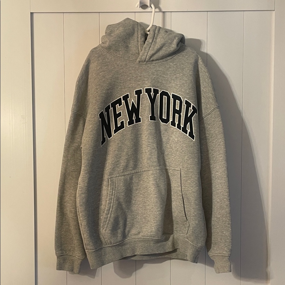 Girls H&M Gray New York Hoodie